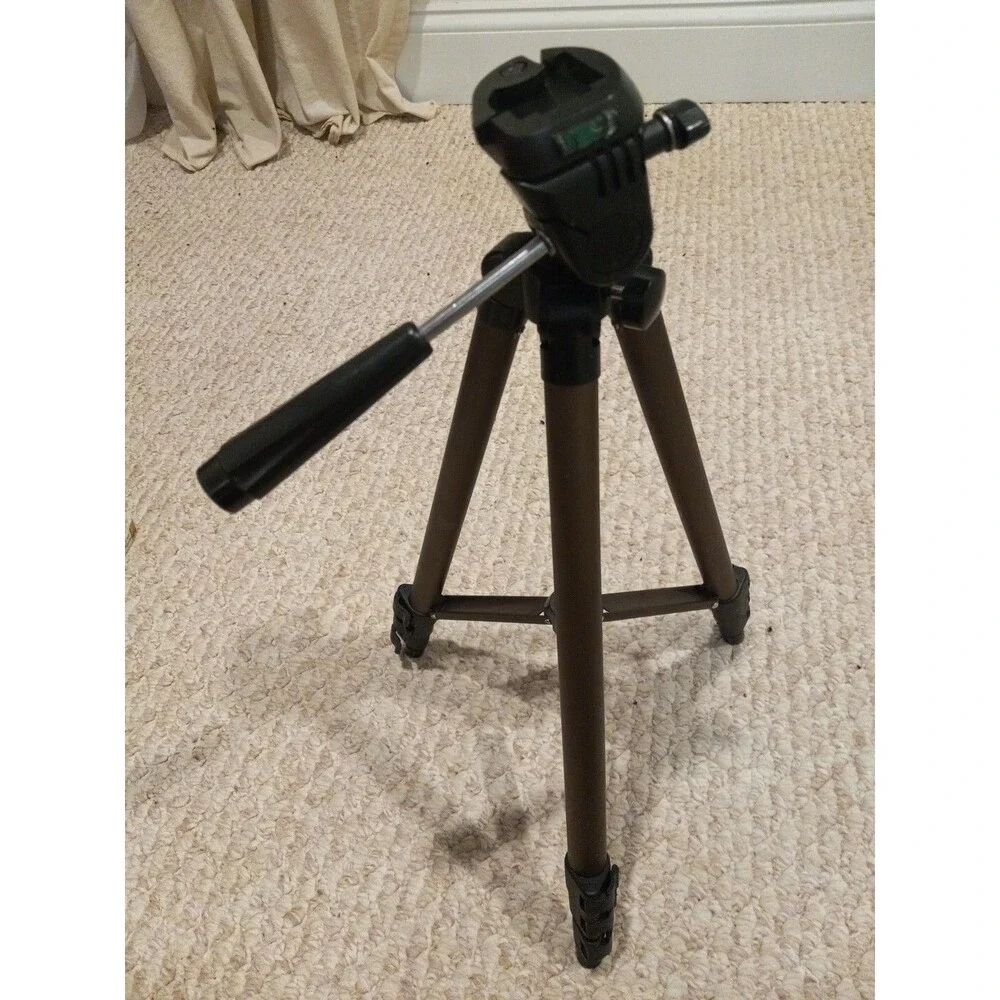 Tripod Lightweight Camera Mount Stand with Bag 44-inch 360 degree swiveling